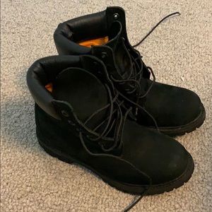 Women’s 6.5 black timberland boots